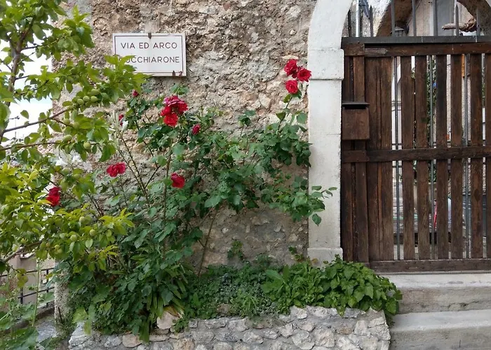 La Corte Di Sabatino * Calascio